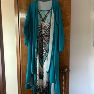 Long Bold Print Sundress w/ Coverup! 
Size XL